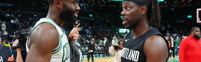 开云体育官方入口-布朗：无论霍勒迪和罗威在哪里效力 他们都是我的家人