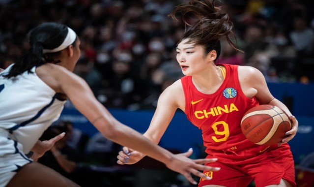 开云体育入口-女篮3大得分手崛起，宫鲁鸣看好2黑马，李梦、李月汝跟韩旭将联手