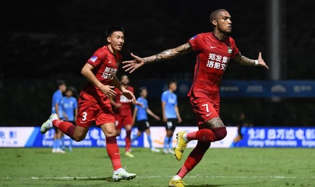 开云体育官方入口-河南队治过多少不服？搅局冠军战 多名帅被踢下课